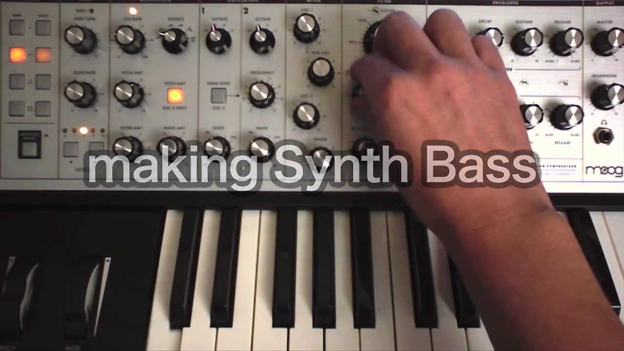 Moog Music Inc / SUB PHATTY - YouTube