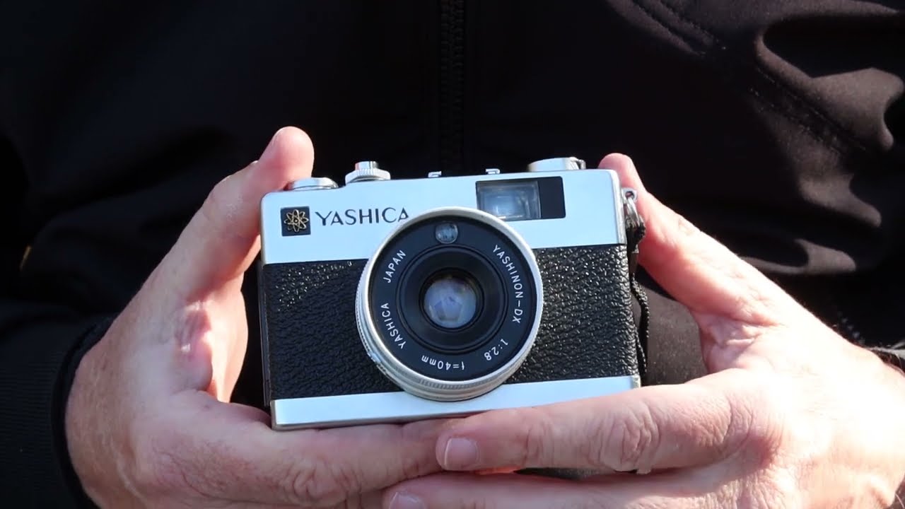 Yashica Electro 35 MC Camera - YouTube
