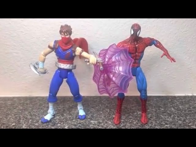 Marvel Vs Capcom Spider-Man & Strider ToyBiz Figures - YouTube
