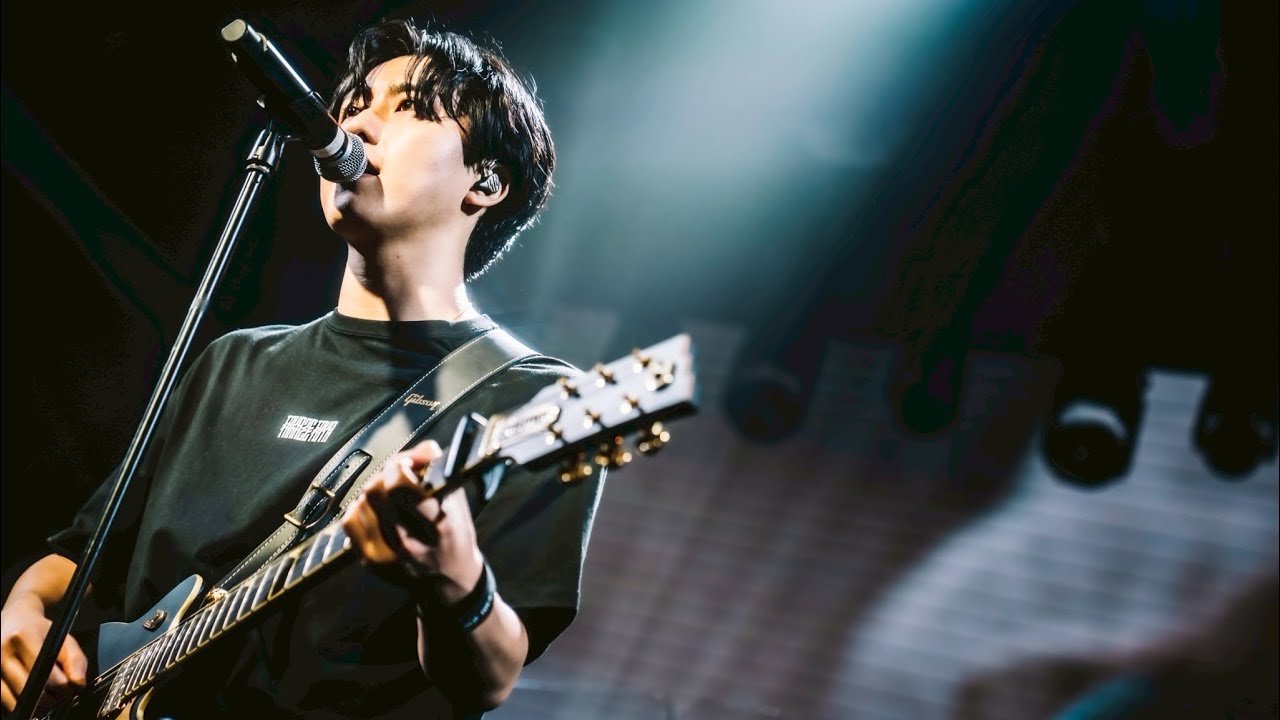 高瀬統也 / 愛℃（Live in Shanghai Bandai Namco Dream Hall） - YouTube