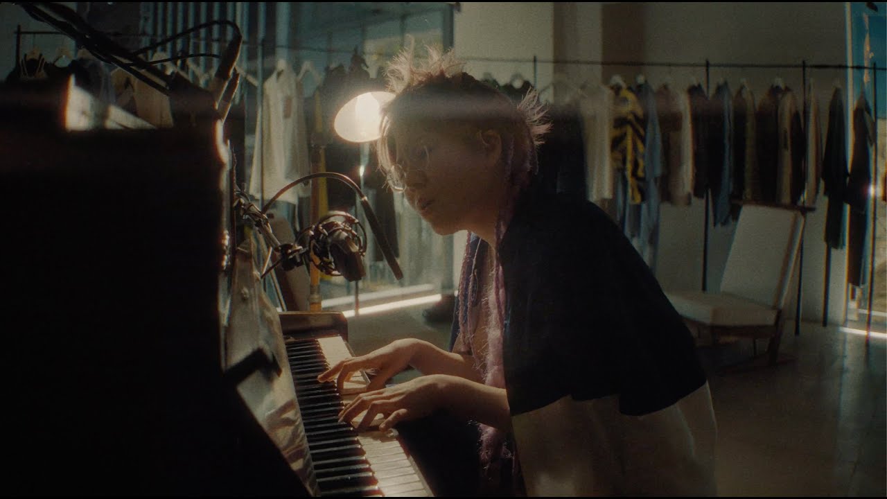 中村佳穂 x LOEWE「AINOU」 - YouTube