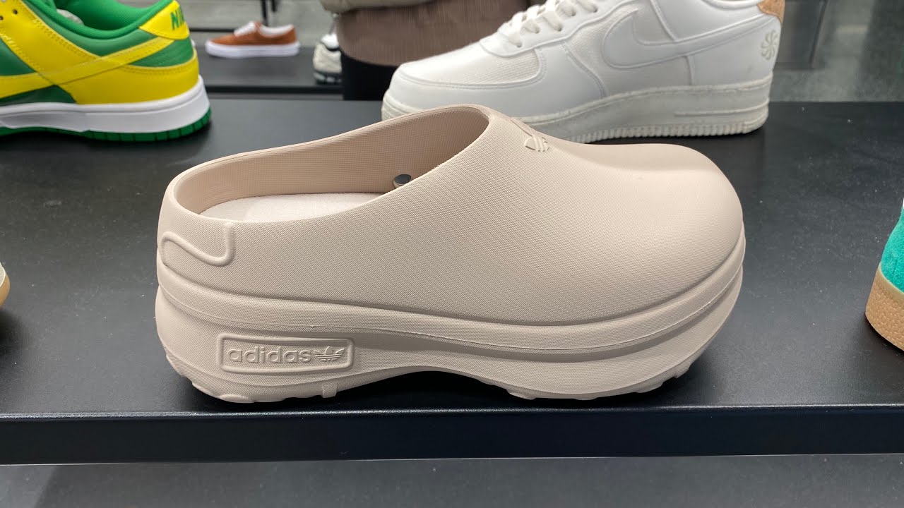 ADIDAS ADIFOM STAN SMITH MULE (Wonder Taupe/Wonder Taupe/Core