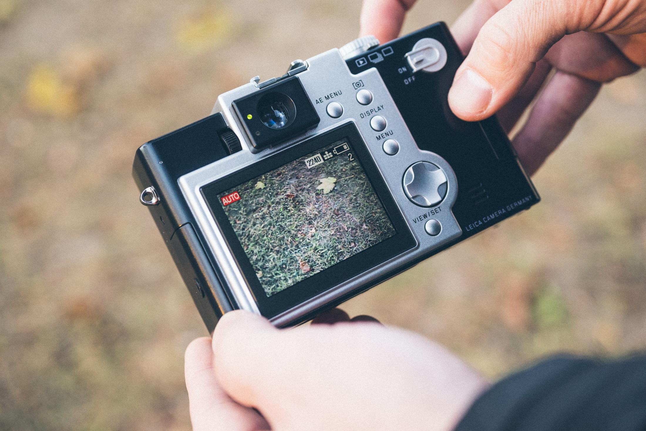 Leica Digilux 1 Review: Red Dot Digital Disaster - Casual Photophile
