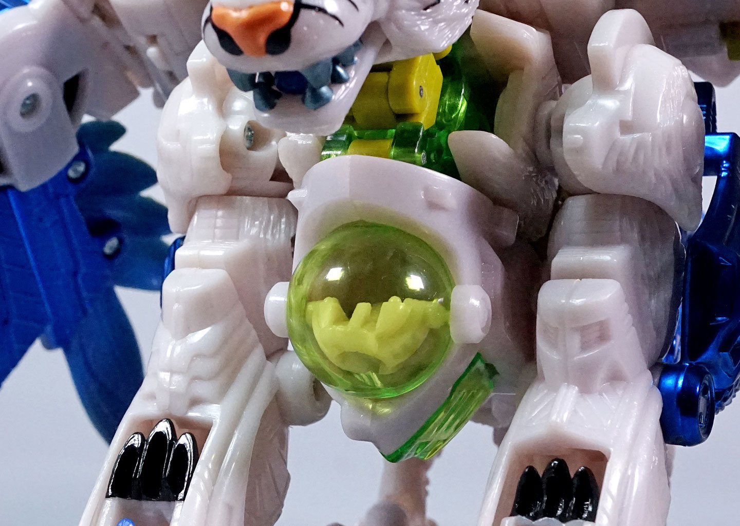 レビュー：ビーストウォーズメタルス C-50 メタルスタイガーファルコン