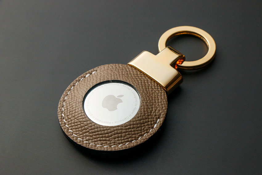 エレガントなデザインと耐久性を兼ね備えたおすすめのAirTagケース