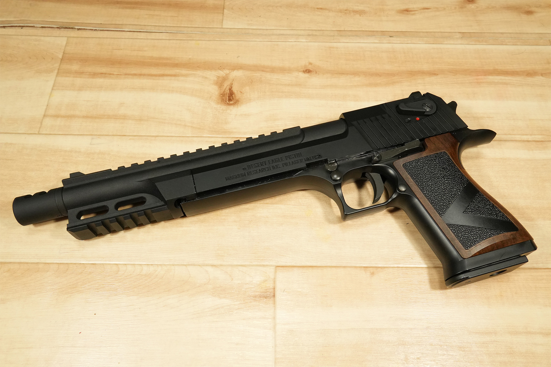 Armorer Works製WE/AW デザートイーグル用10インチ コンバージョン