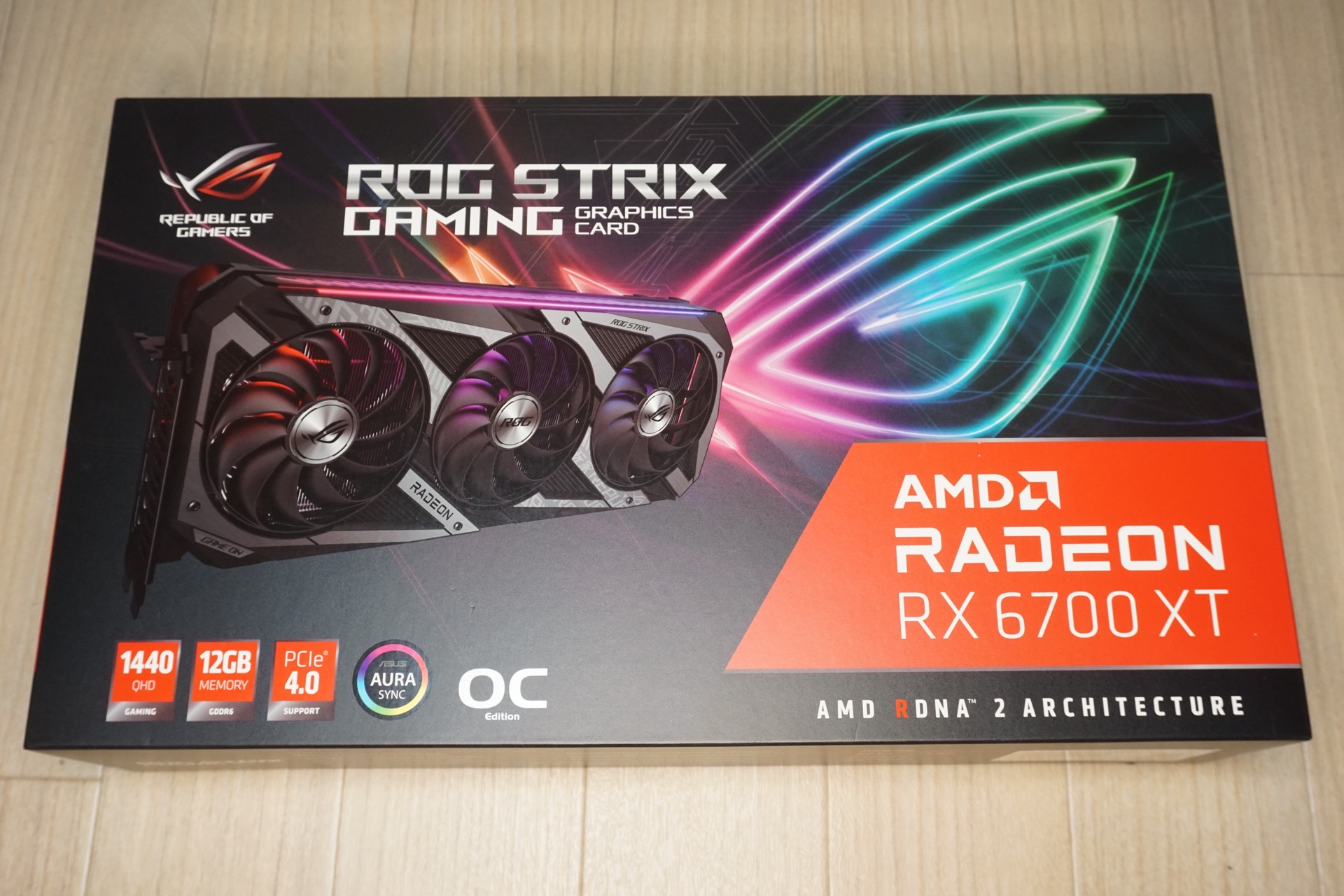 ASUS製Radeon RX6700XT搭載グラフィックボード、ROG-STRIX-RX6700XT