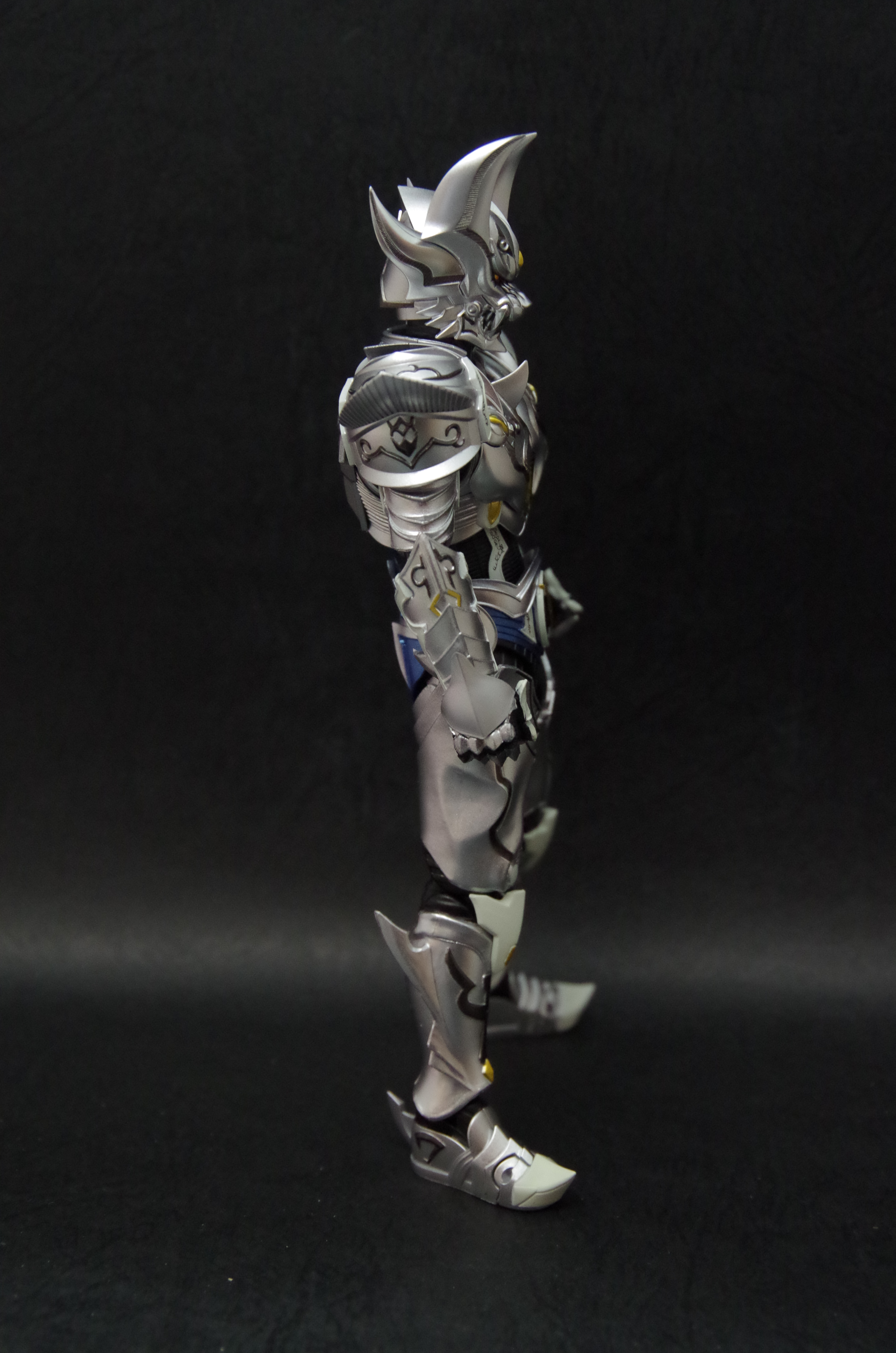 S.H.Figuarts 真骨彫製法 銀牙騎士ゼロ | フィギュアレン