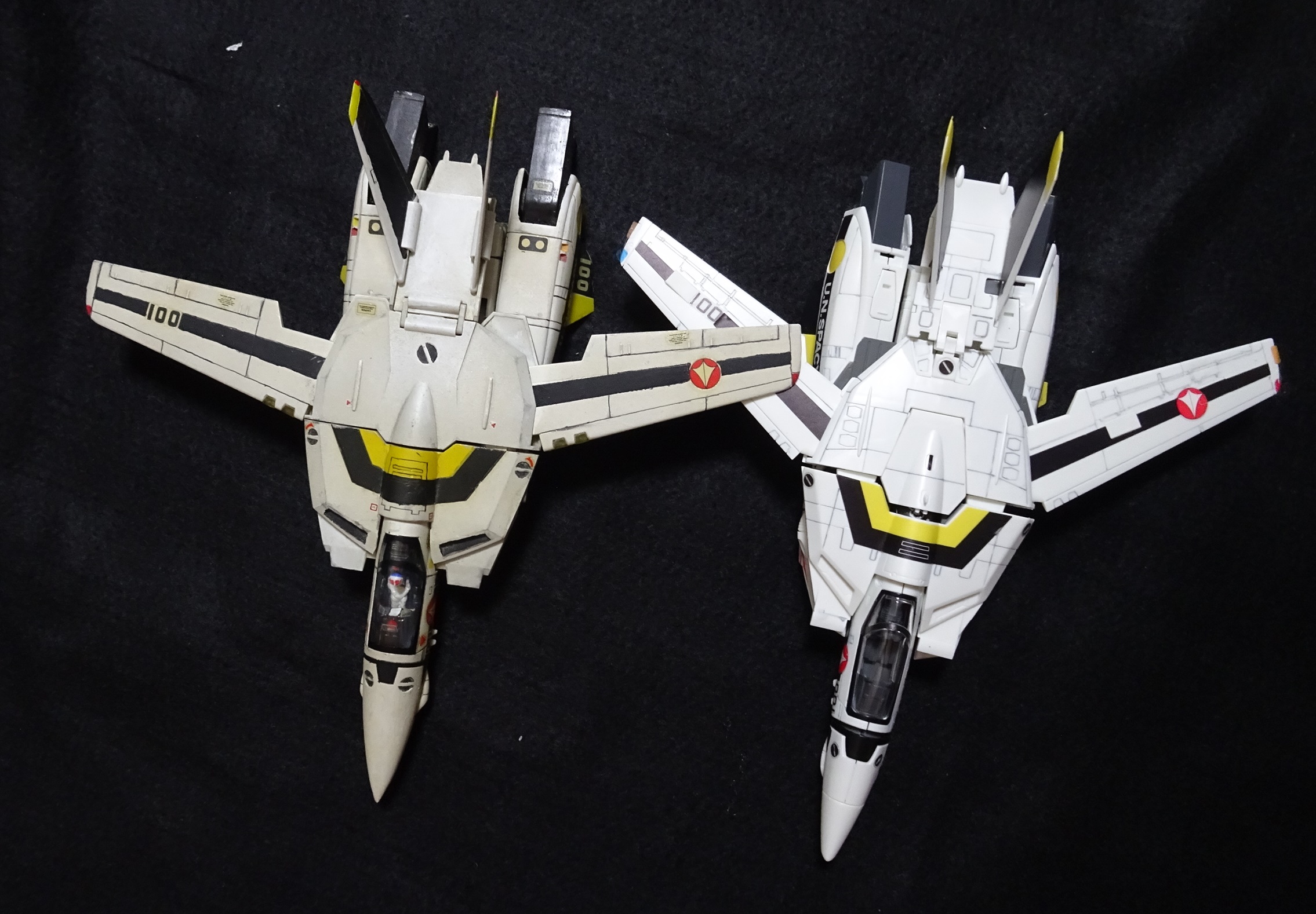 マクロス 旧キット イマイ版(たぶん)VF-1S 1/72 可変バルキリー発掘