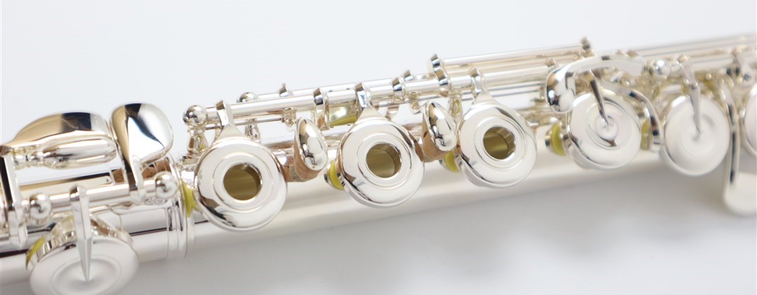 日本の老舗フルートメーカー〈ムラマツ〉のエントリーモデル”EX