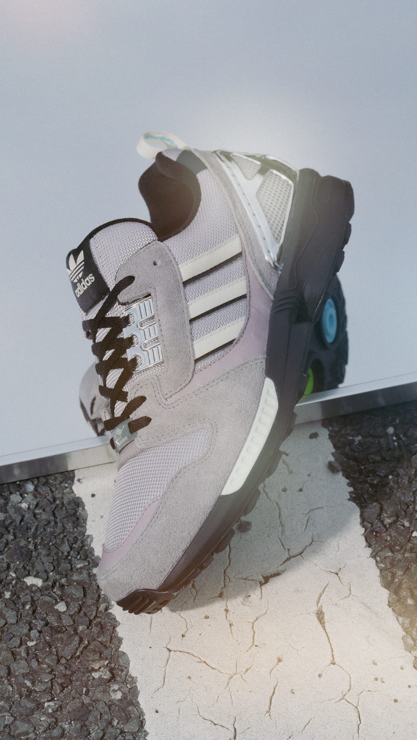 adidas Originals ZX8000 “OFFSPRING x mita sneakers” – A
