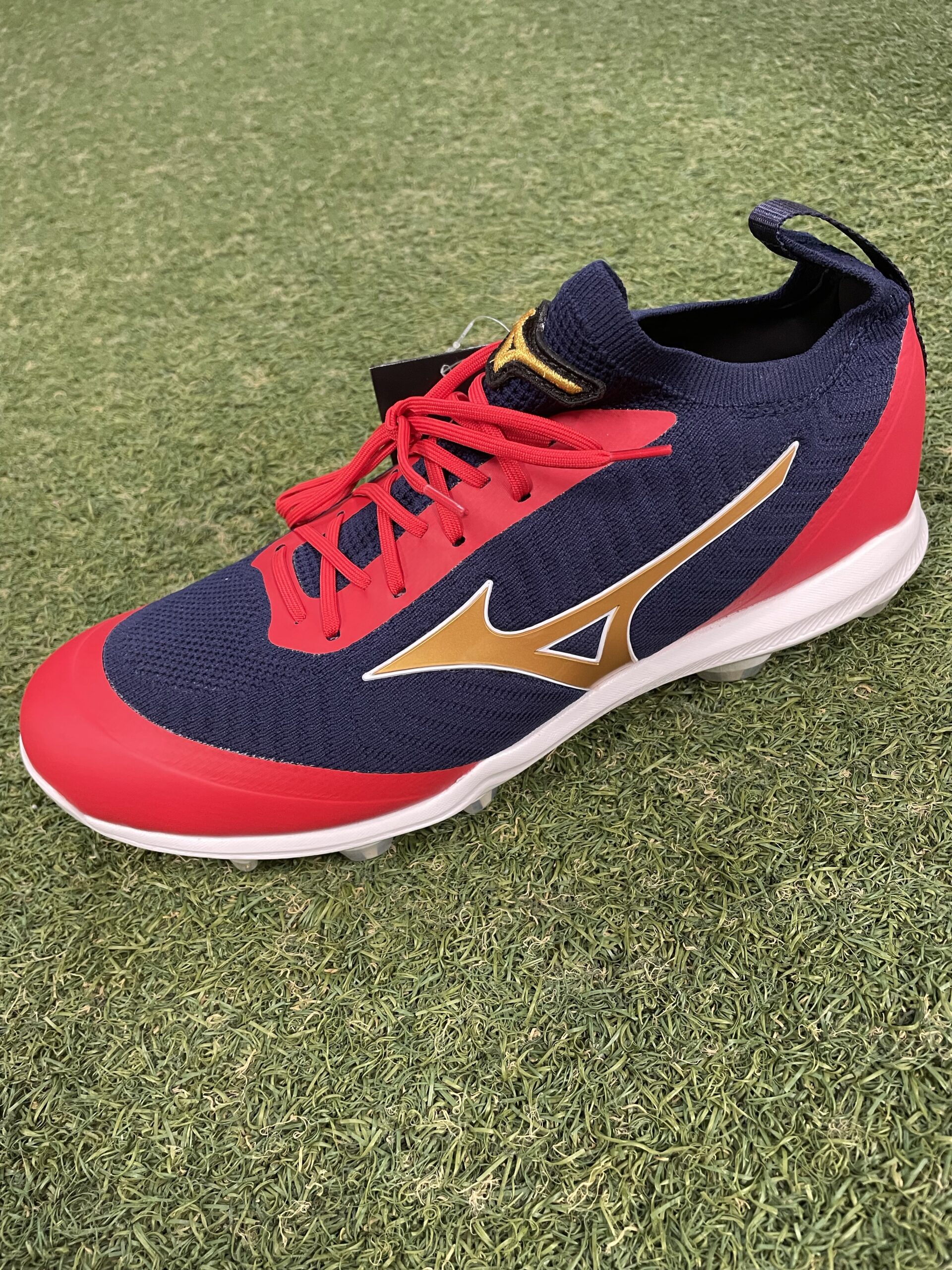 ミズノプロ】ドミナント ニット TPU を徹底解剖【スタッドスパイク