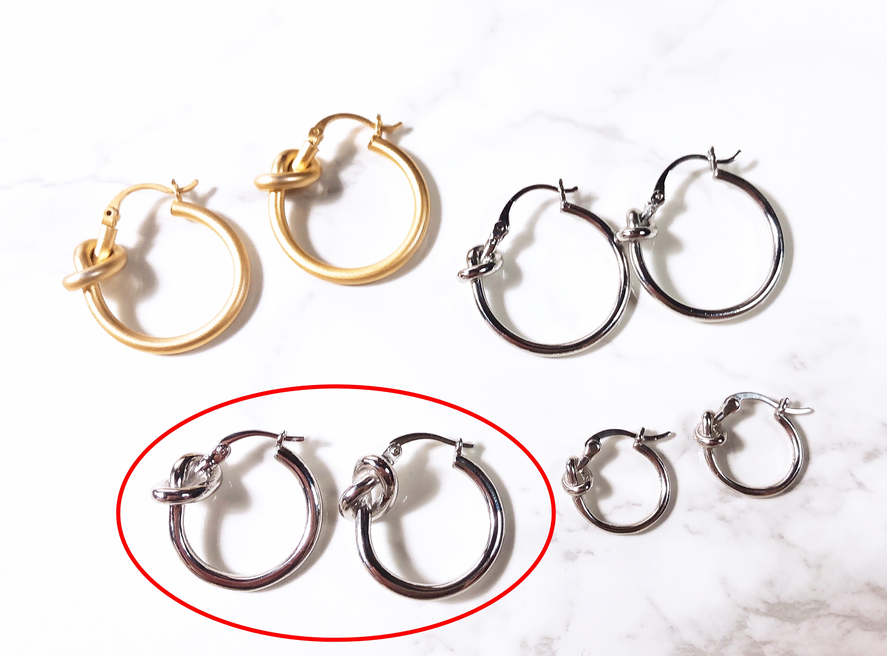 CELINE】ノットピアスの本物と類似品を徹底比較してみた |