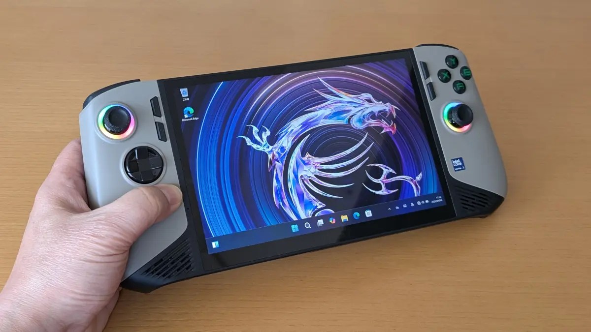 MSI Claw 8 AI+ A2VM レビュー － ポータブルゲーミングPCにして