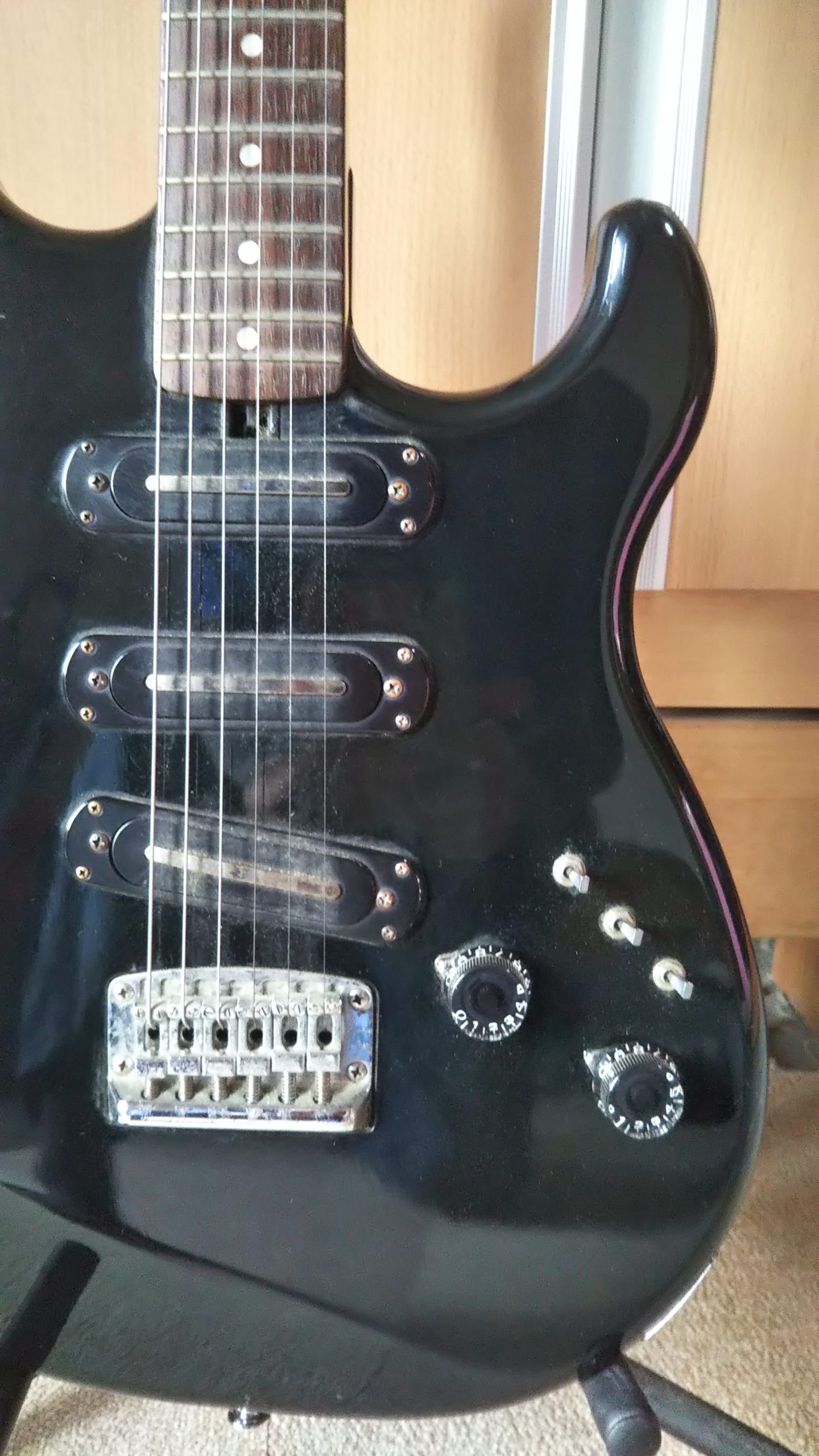 ヤマハ・エレキギター Super Combinator SC-700 を紹介 – 竹三ライフ