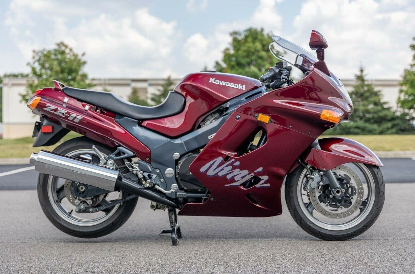 2001 Kawasaki ZX-11 | Bike-urious