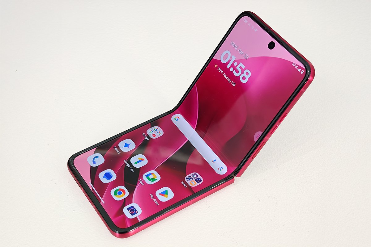 モトローラ最新折りたたみスマホ「razr 60 Ultra」「razr 60」レビュー