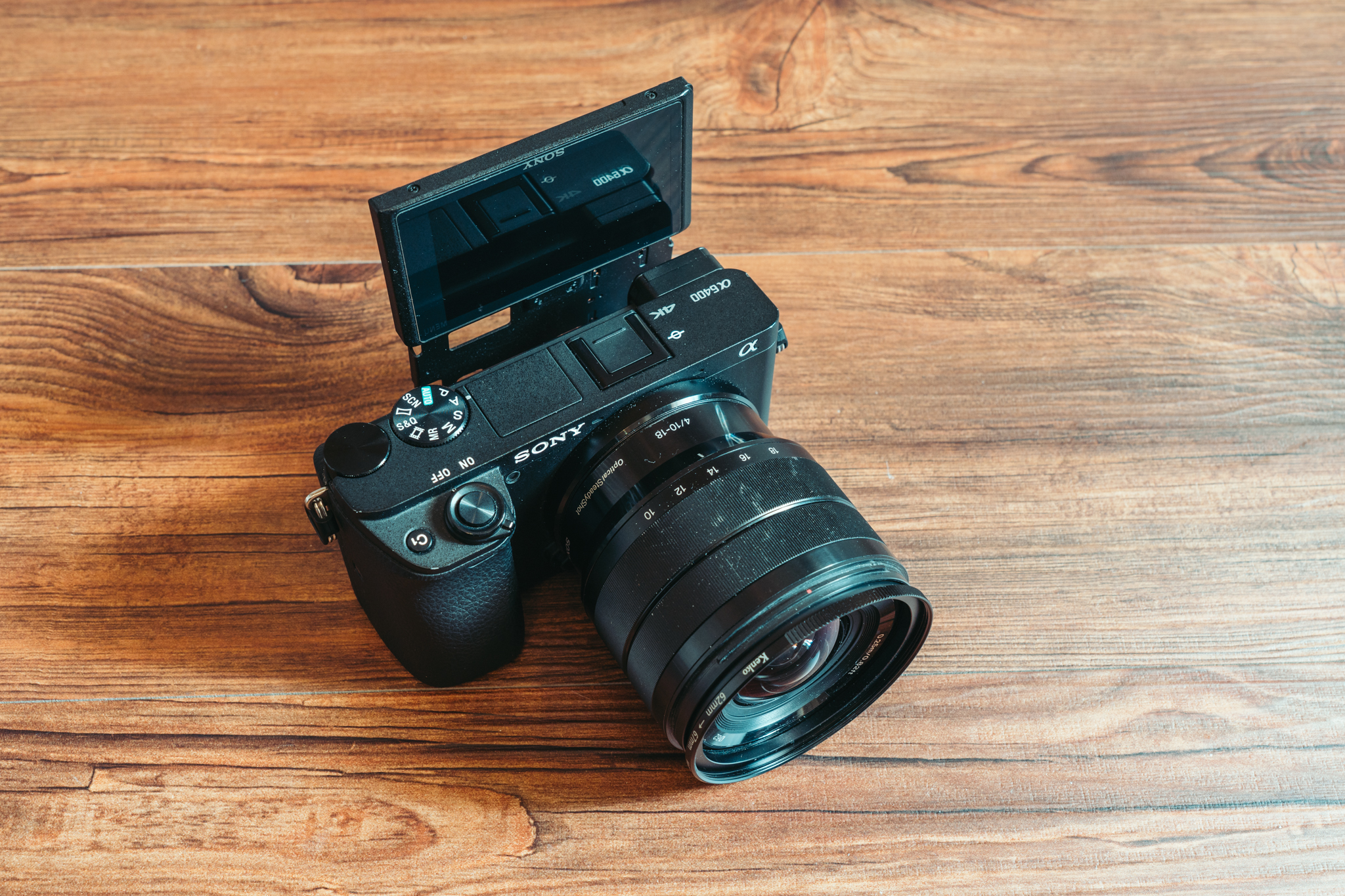 ソニー α6400 レビュー | 1年以上使って初心者にも最適のバランスの