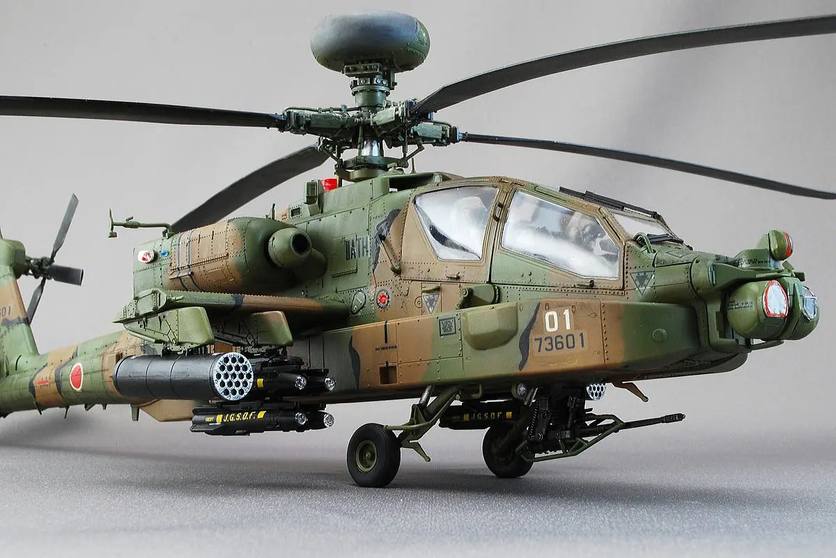 アパッチ AH-64D 陸上自衛隊攻撃ヘリコプター ハセガワ 1/48 組立と