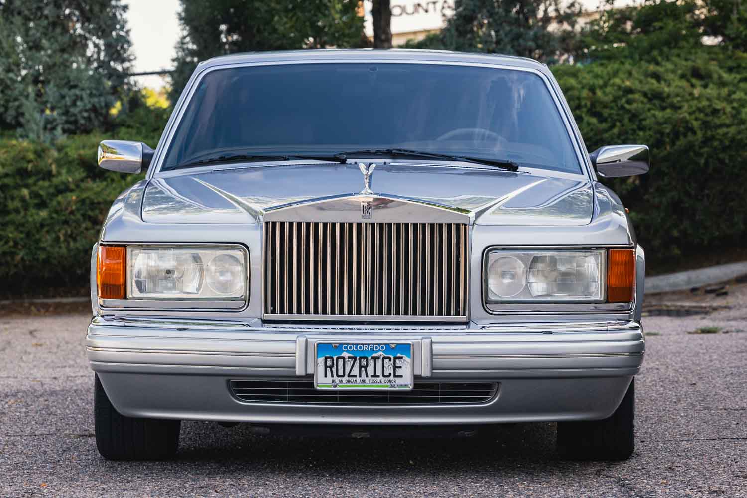 802台しか生産されなかったロールス・ロイスが400万円ほどで落札