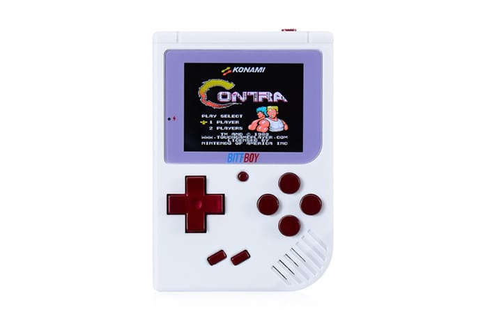 retro-pocket-console-bittboy-0