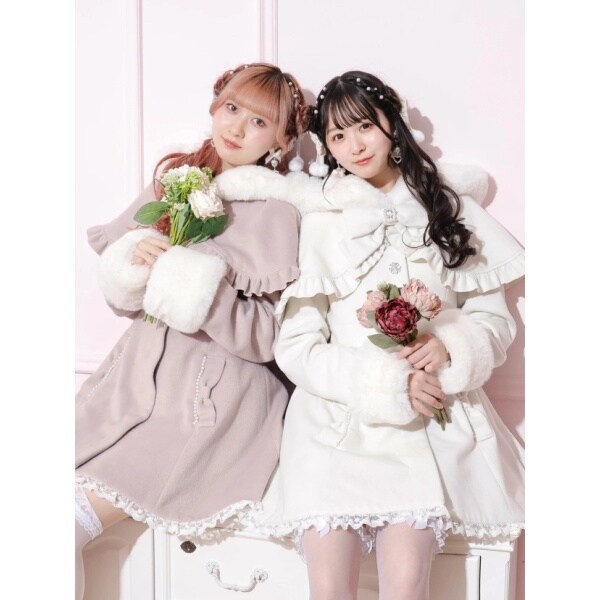 ドーリーフードケープフレアコート | ノエミー(NOEMIE) | マルイウェブ