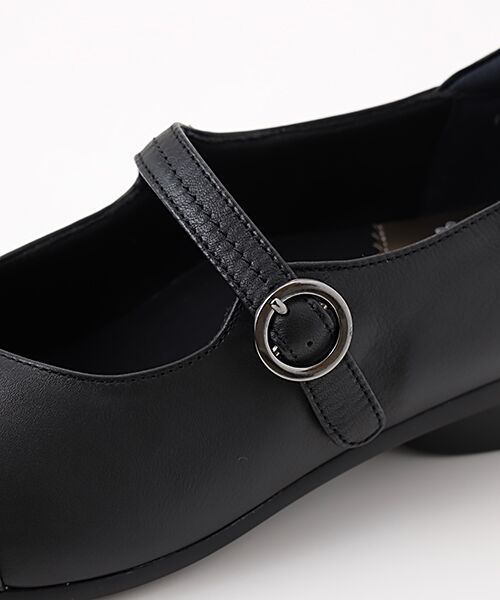 Vカットストラップシューズ （パンプス）｜BeauFort / ビューフォート