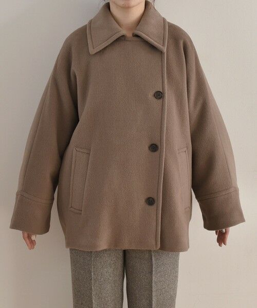 セール】 quaranciel: ウール ステンカラー コクーン ミドル コート