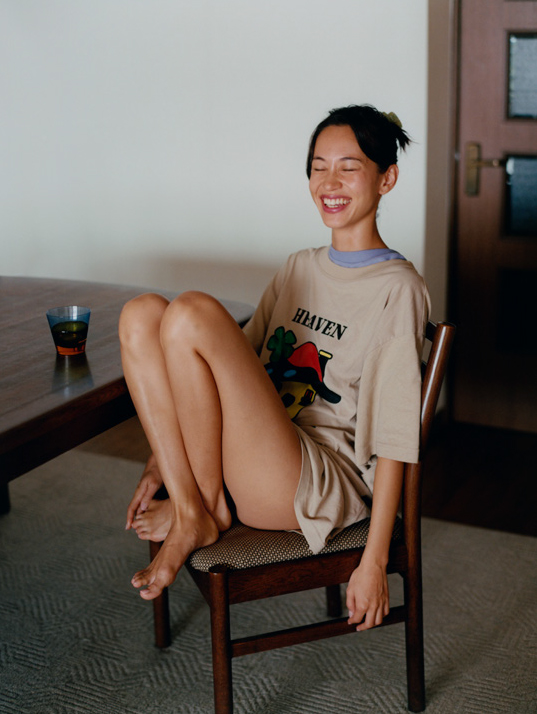 水原希子と「ヘブン バイ マーク ジェイコブス」によるZINE出版 - TOKION