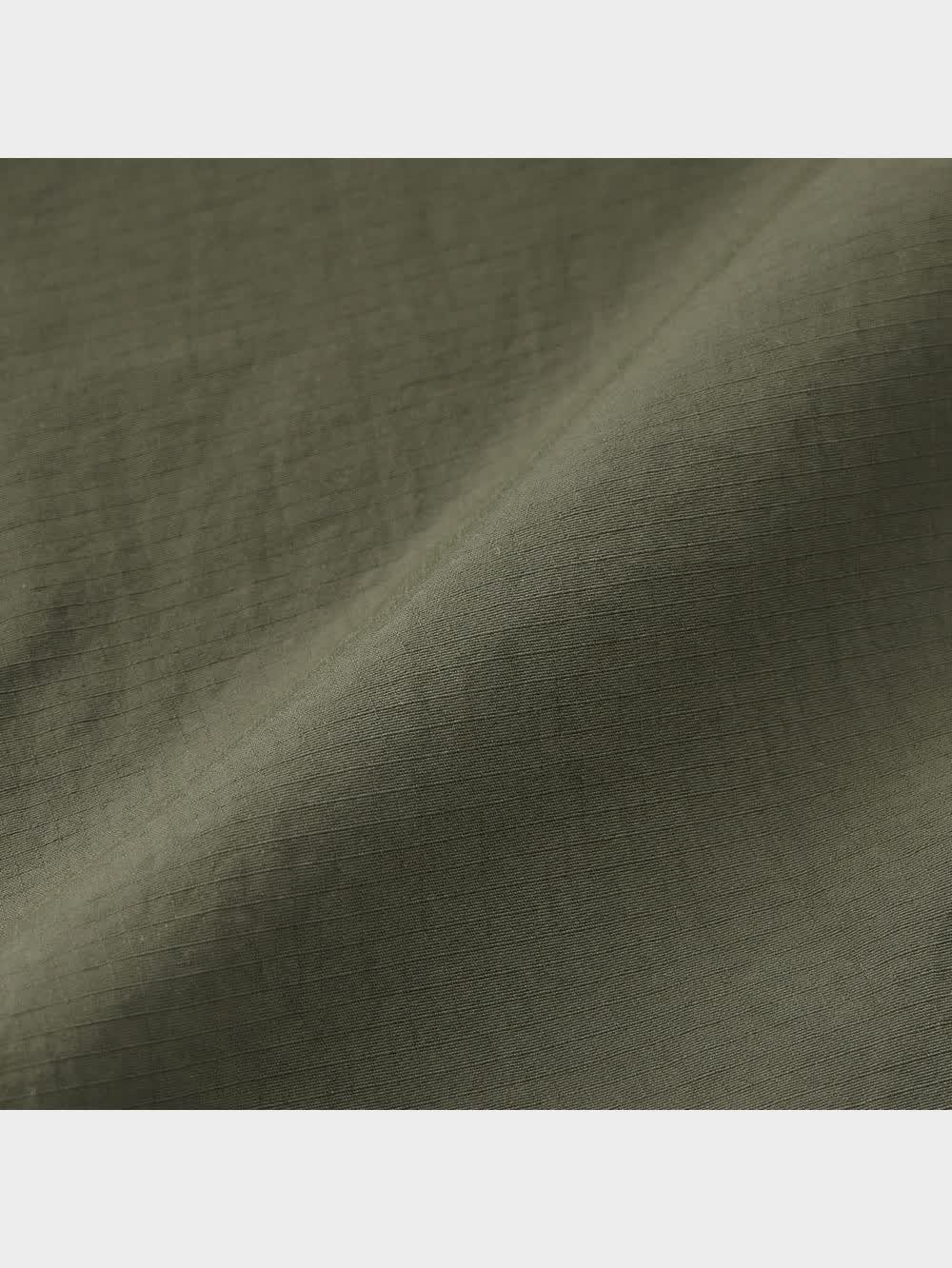 GU公式 | パラシュートパンツ