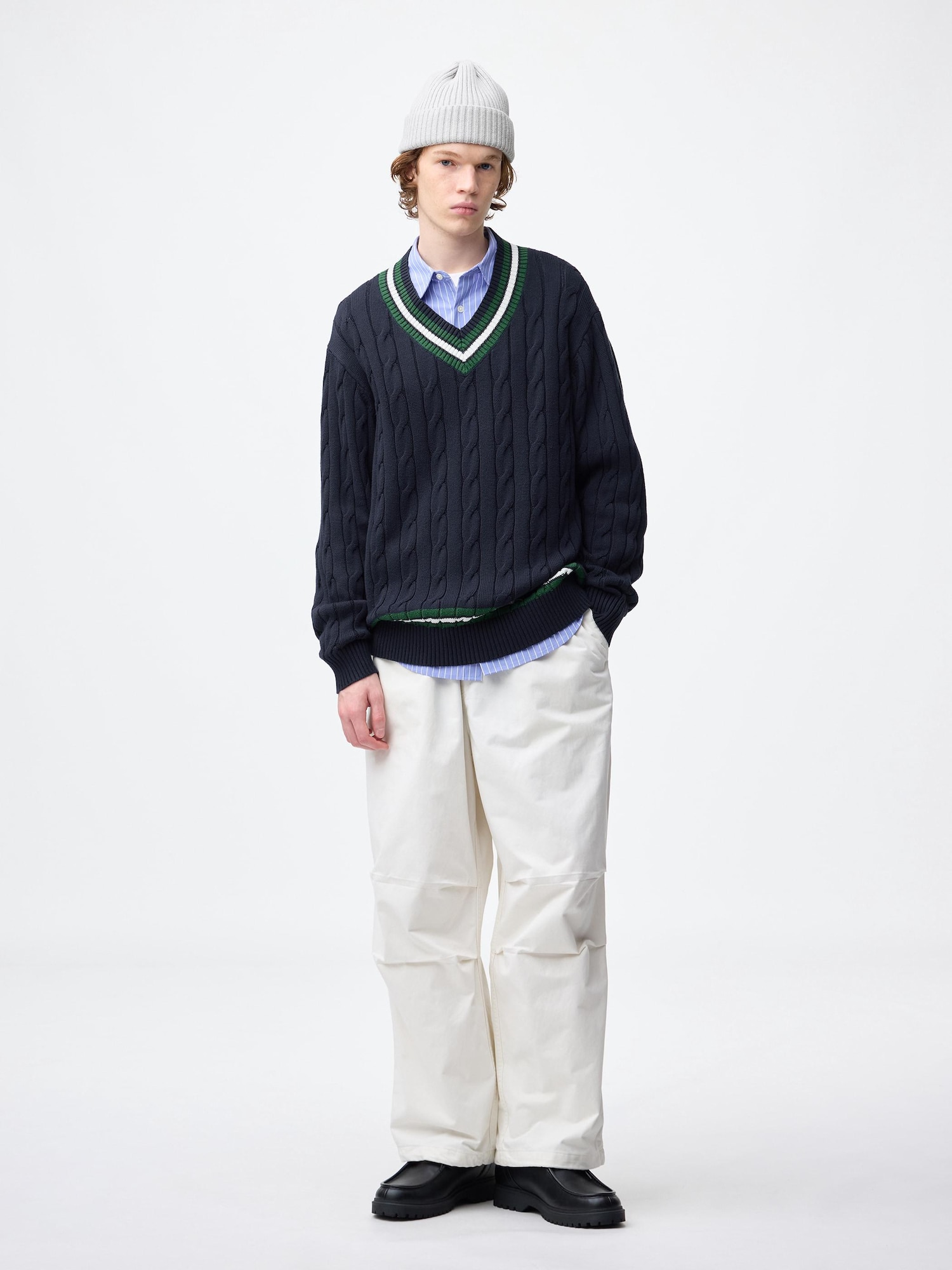 GU公式 | コットンチルデンVネックセーター