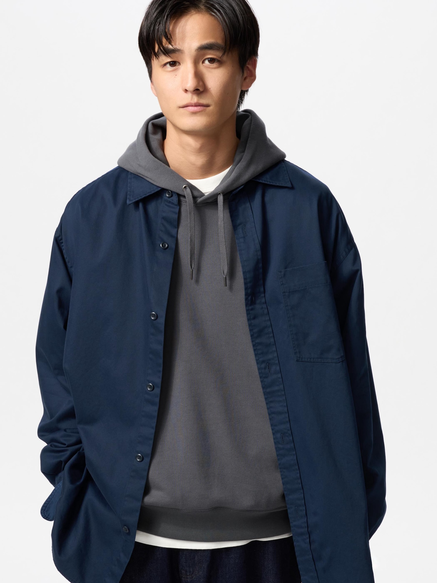 ユニクロ公式 | ツイルオーバーシャツ