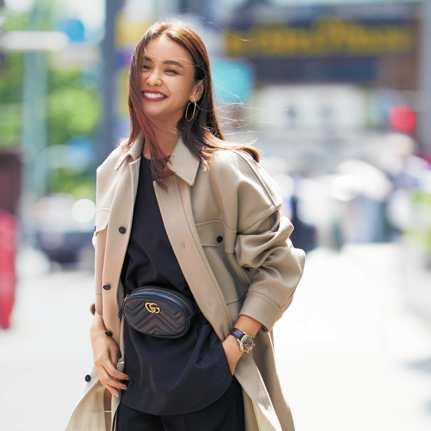 オール私服！】滝沢眞規子さん×BLAMINKのジャケットコート｜VERY