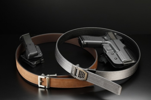 プロ御用達の最強ガンベルト！「KORE ESSENTIALS EDC GUN BELT