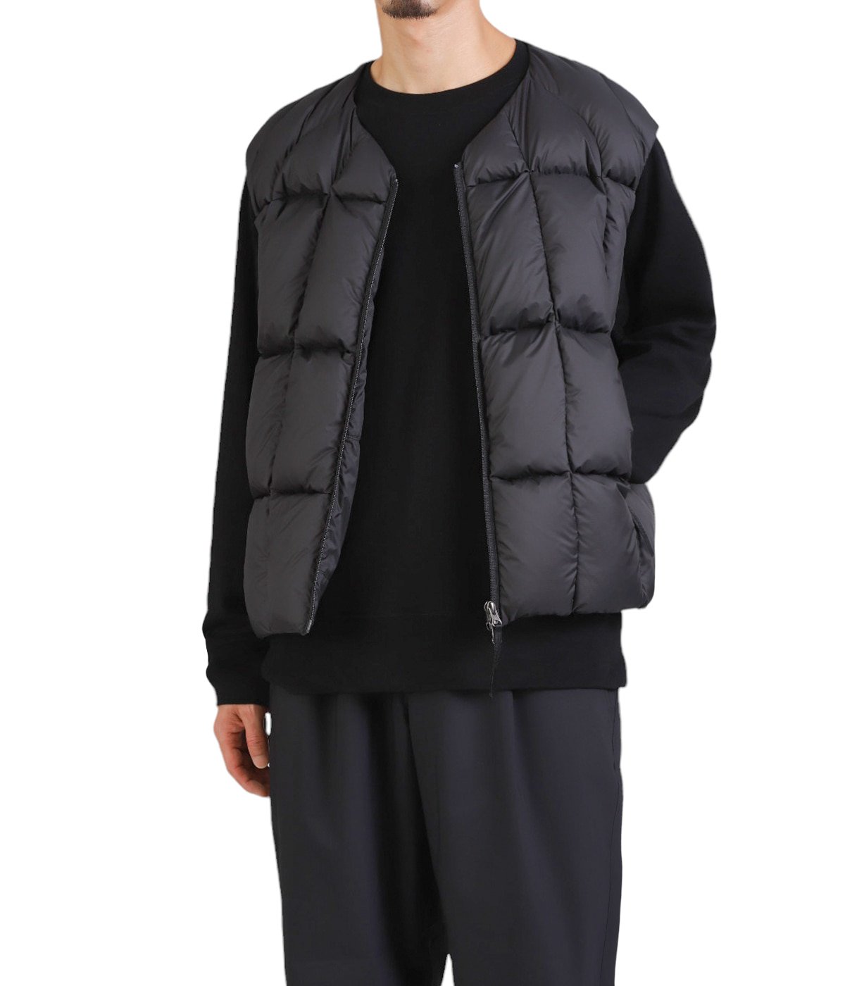 Three Dimensional Down Light Vest | Goldwin 0(ゴールドウインゼロ