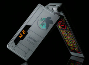 ドコモ、「SH-06A NERV」の事前予約数を変更――限定3万7500台で販売