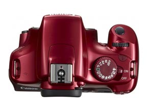 単焦点レンズキットも用意、2色展開のエントリーEOS 「EOS Kiss X50