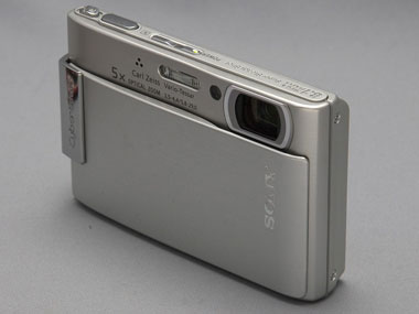 笑顔を逃さないカメラ――サイバーショット「DSC-T200」：レビュー（1/5