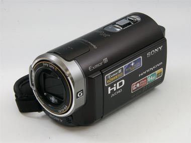 上位機の画質と付加価値を注ぎ込んだ中級機 ハンディカム「HDR-CX370V