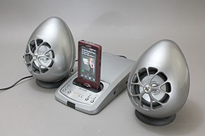 どっちも使える！ OlasonicのiPod用／ウォークマン用スピーカーを比較