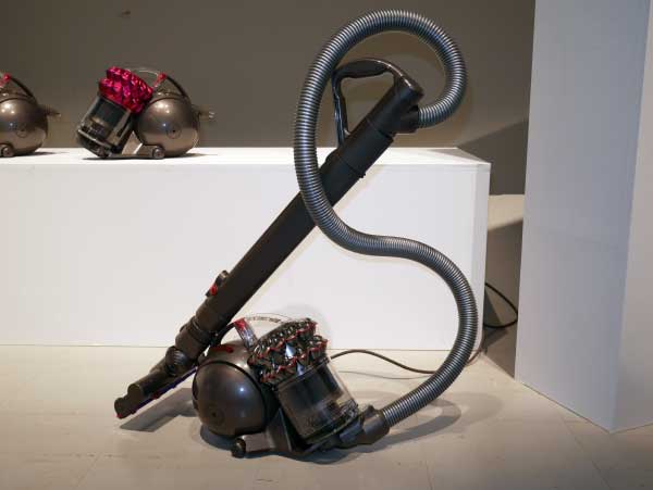 A366◇【動作良好】ダイソン DC63 掃除機 キャニスター型 付属品有り