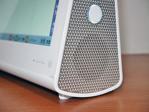 どこでもテレビ」に飽き足りず……東芝の防水ポータブルテレビ「10WP1