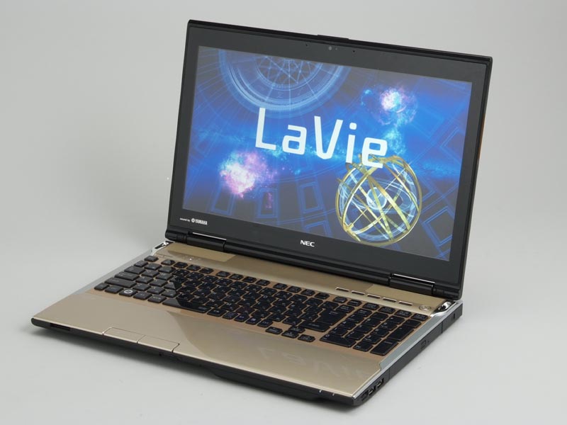 Ivy Bridge”なプレミアムCore i7ノート、新デザイン＋新CPUの「LaVie L