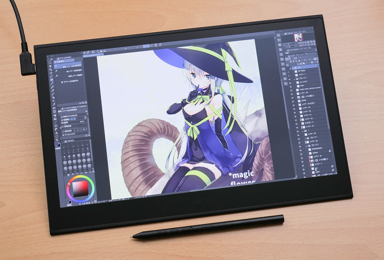 ワコムが有機ELと出会ったら……極薄で最軽量液タブ「Movink 13」をプロ