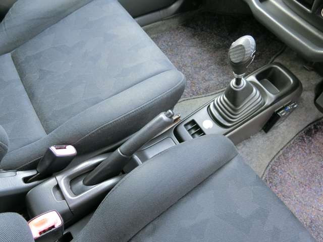 Keiワークスの5MTミッションボックス