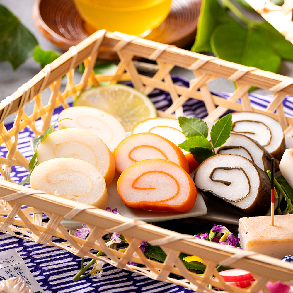 赤巻かまぼこ（小） | 富山ねるもの