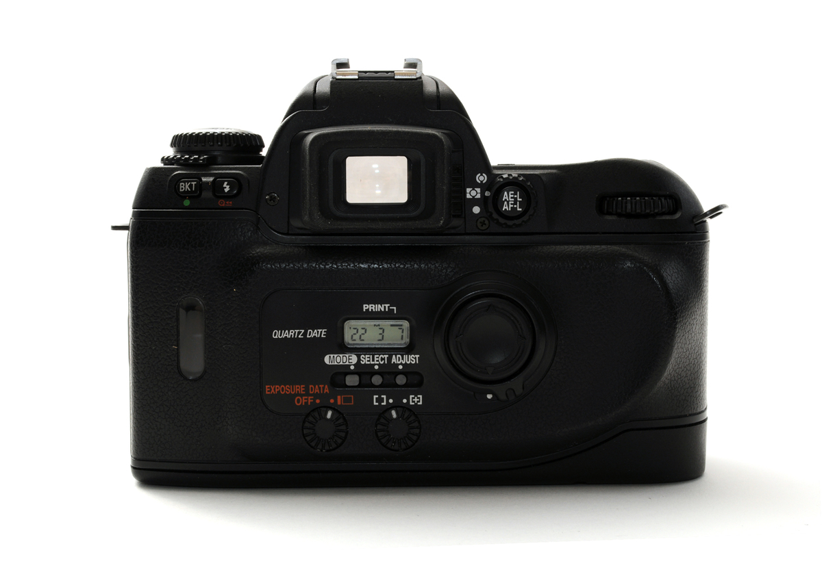 ニコン F80ボディ 中古カメラ・レンズ販売サイト | メディアジョイカメラ