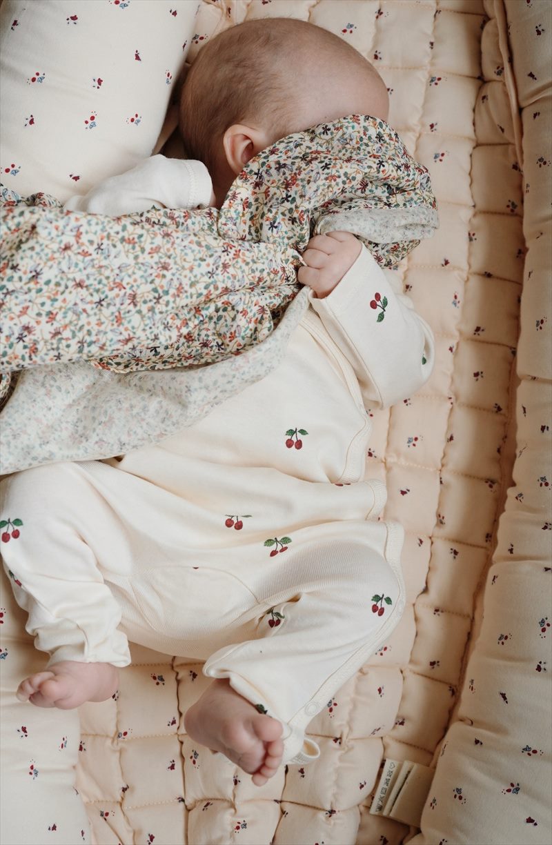ロンパース・カバーオール Baby Pierrot Onesie - String Mini Floral