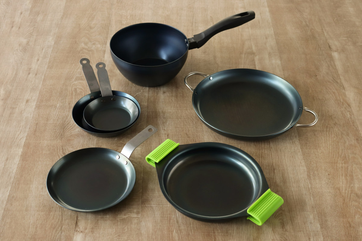 楽天市場】鉄フライパン 20cm IH対応 深型 使いやすいふか〜い鉄パン