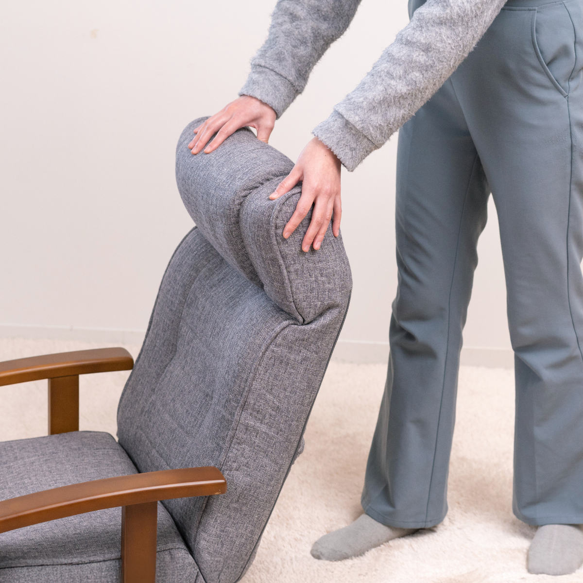 楽天市場】座椅子 回転式 座面高23cm 14段階リクライニング ハイバック